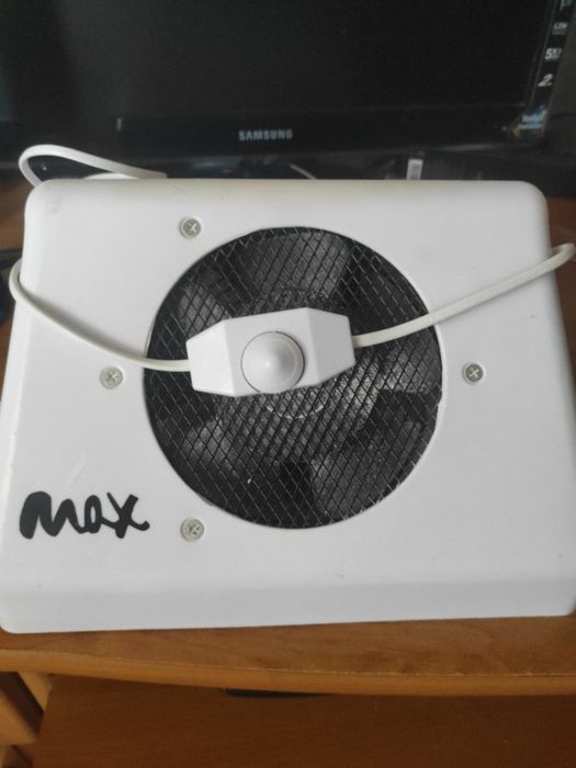 Вытяжка для маникюра