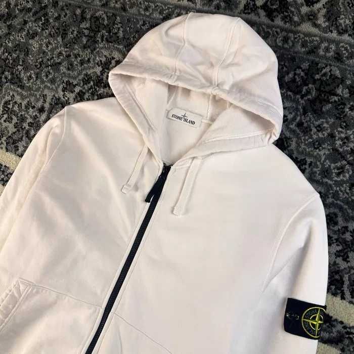 Zip hoodie stone island white gwizd