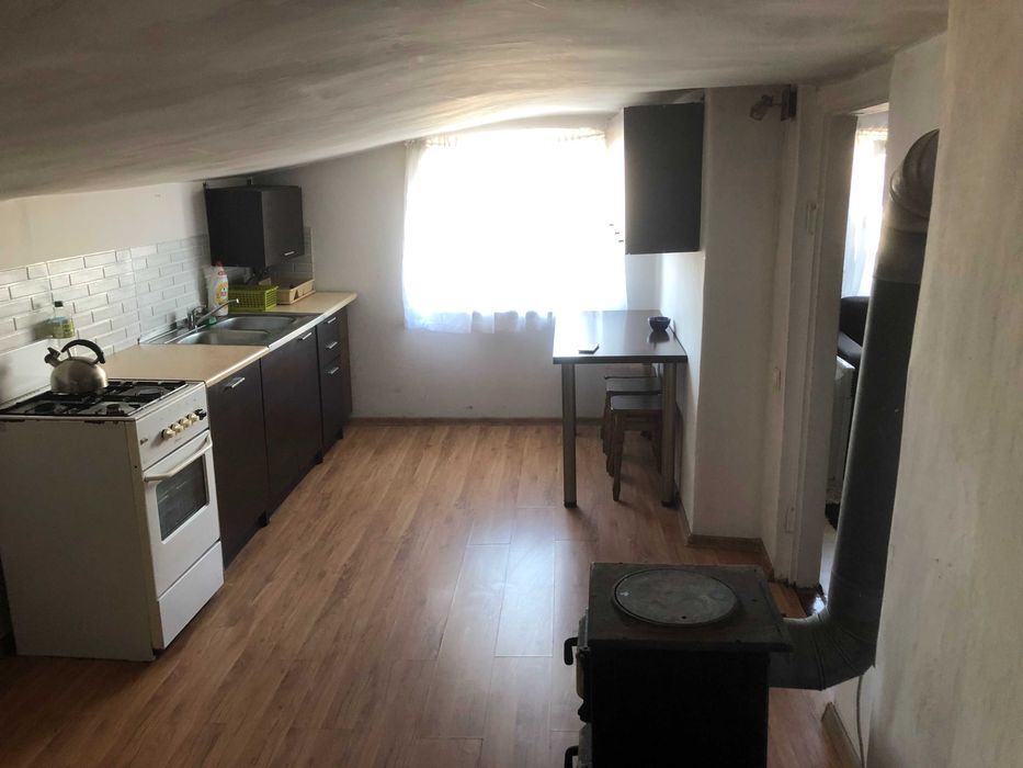 Mieszkanie w centrum Rawy Mazowieckiej kamienica poddasze 40m2