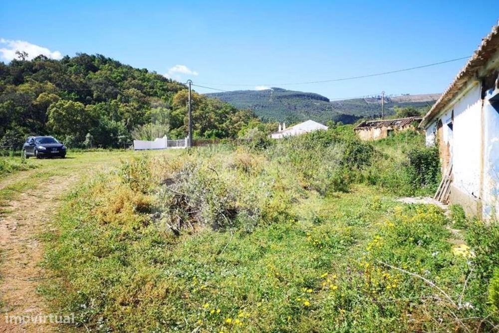 Quinta São Teotónio | com 3 Habitações Urbanas