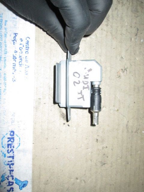 Antena AUDI TT Roadster (8N9)