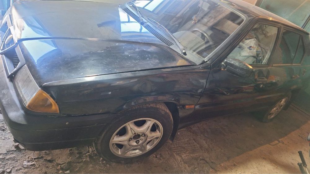 Продам,альфа ромео 33