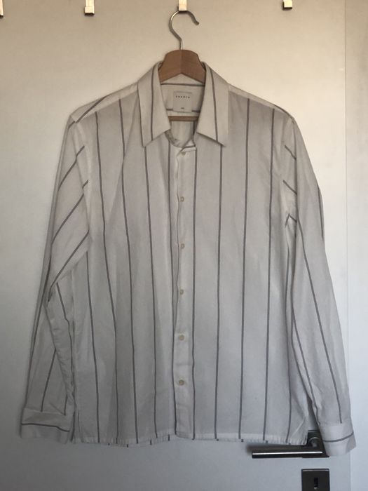 Sandro Paris biała koszula w ciemne paski rozmiar M