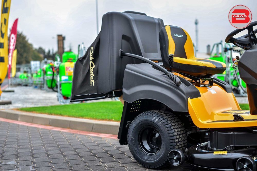 Traktor kosiarka Cub Cadet XT2 QR106 2 Cylindry Zamiatarka Tielburger