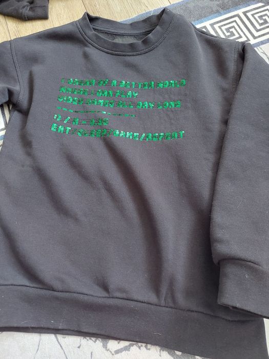 Ciepła bluza 134 Reserved