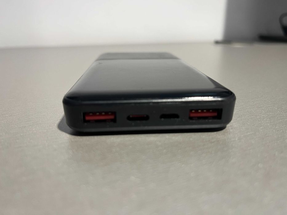 Hoco J108 Power Bank, 10,000 mAh – Excellent Condition64551535352322122