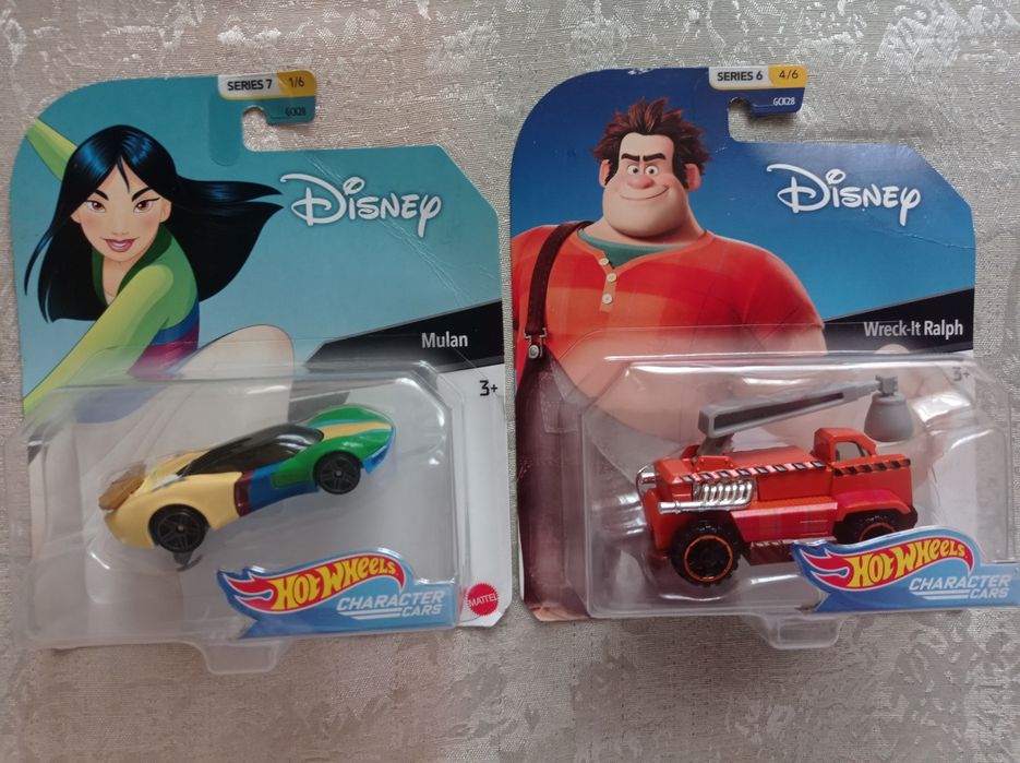 Нові машинки Hot Wheels