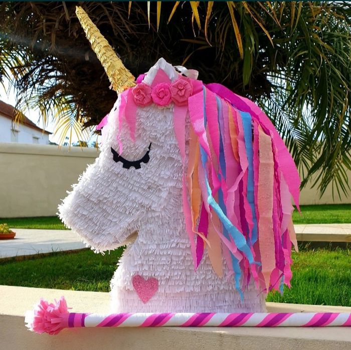 Vendo pinhatas Artesanais originais . Diversão para festas