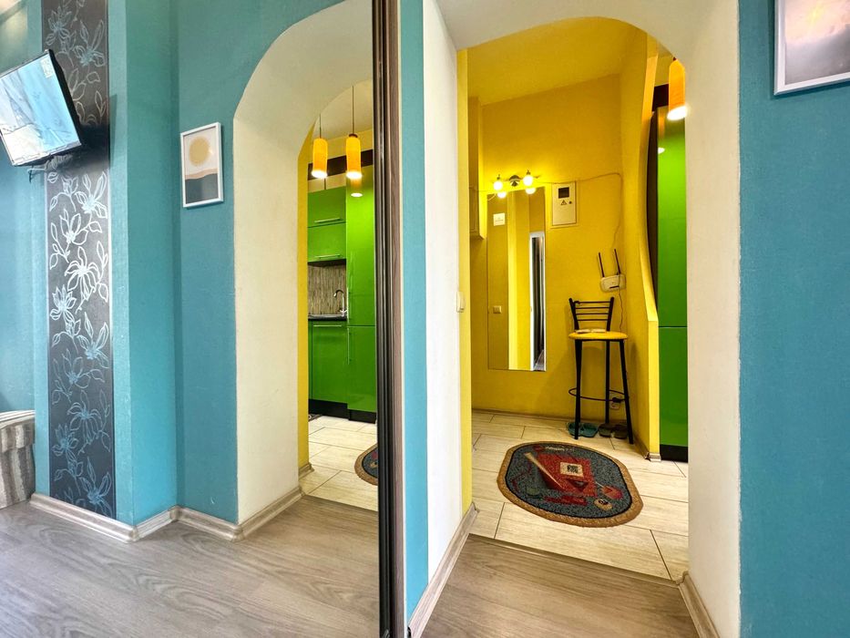 ApartPoltava 1кімн апартаменти ЦЕНТР кутова ВАННА,фіск. чек