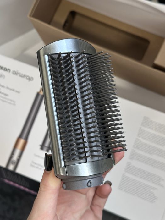 Щітки насадки на фен dyson