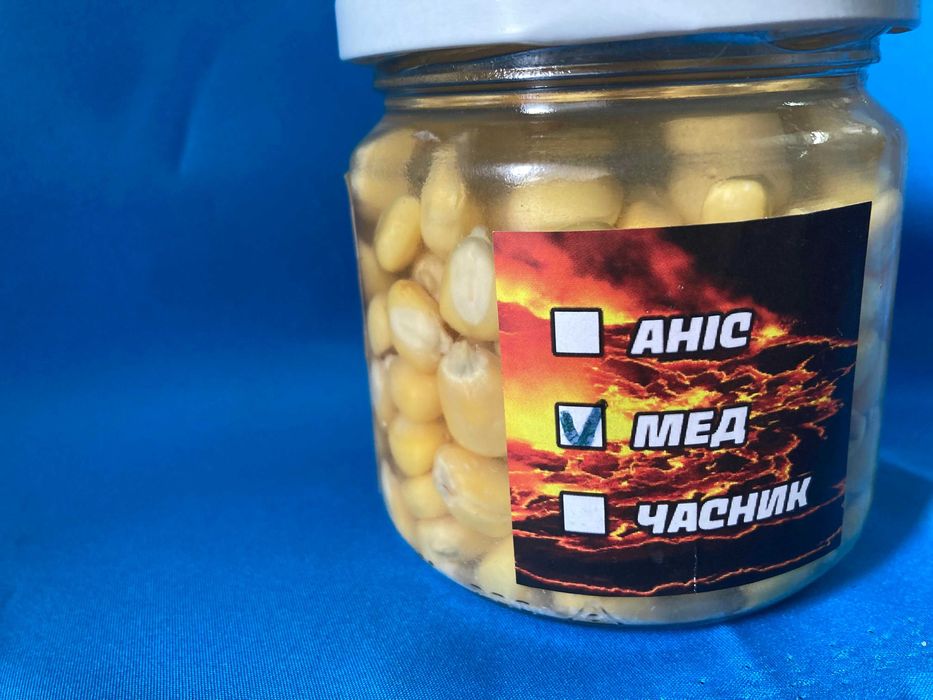 Риболовні смаколики та привади