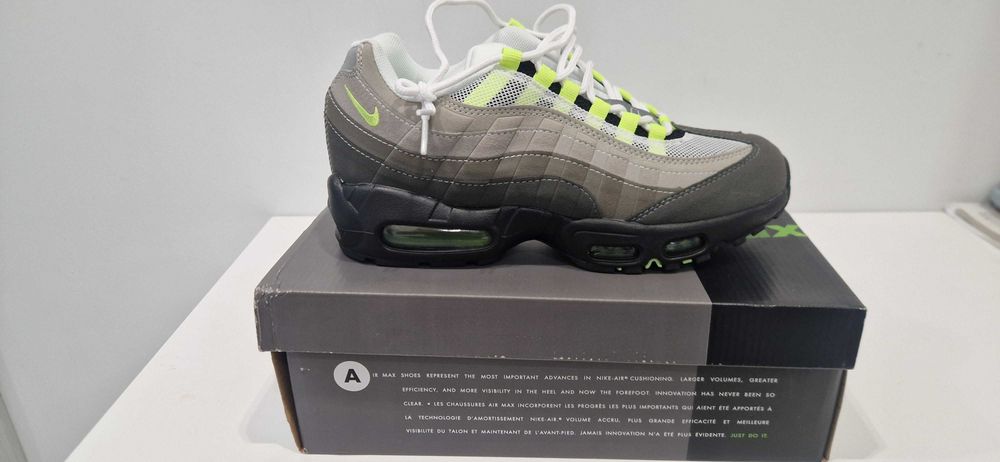 Buty nowe rozmiar 44