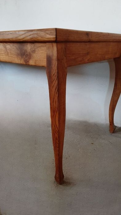 Продам стіл дубовий