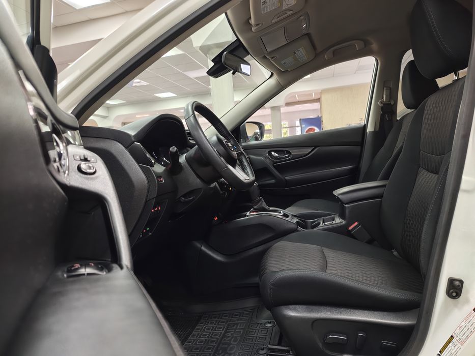 Nissan Rogue 4WD 2.5і 16V АКПП 2020 р.в. (170 к.с.)