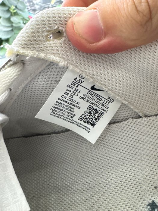 Кросівки шкіряні Nike Air Force 36.5 розмір Е15893