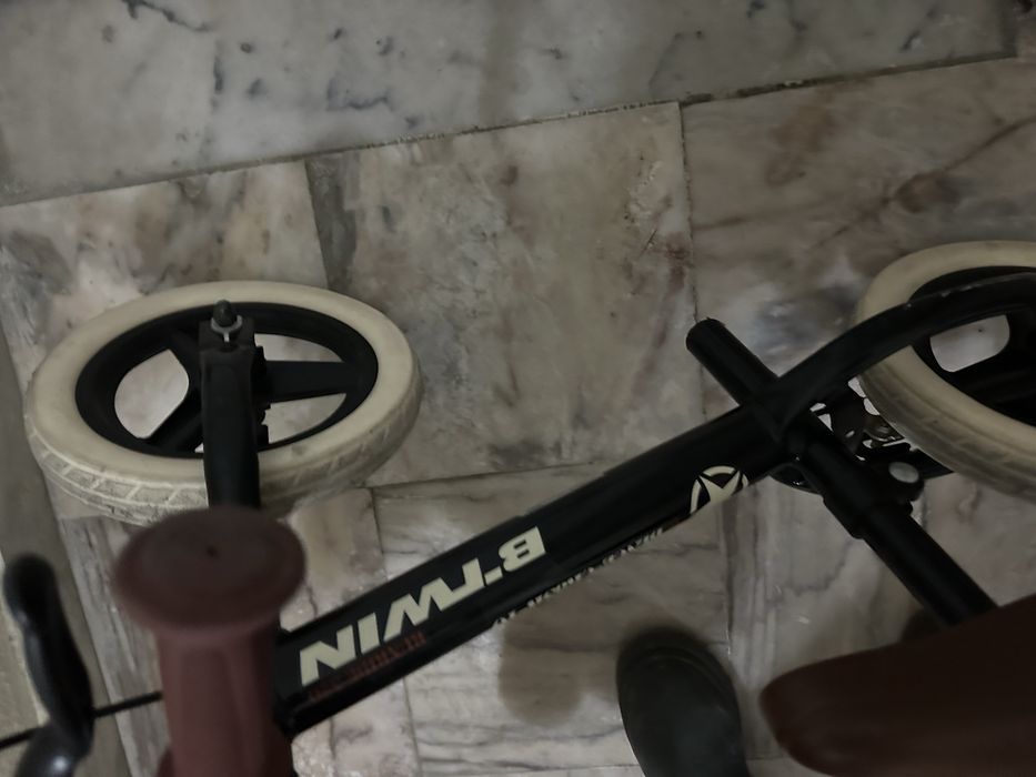 Bicicleta equilibrio crianca