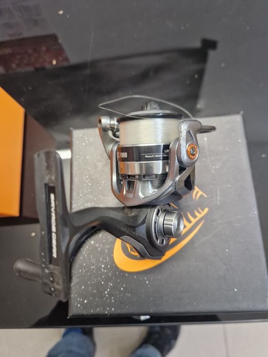 Cana de pesca e carreto spining