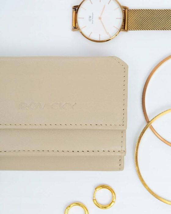 mały portfel damski na zatrzask ze skóry naturalnej - rovicky