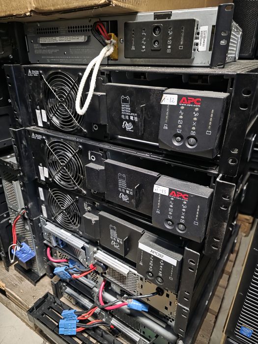 Блок безперебійного живлення ББЖ (UPS) APC 1000–6000VA