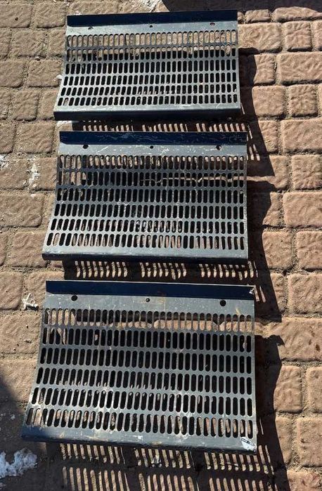 Lexion klepisko segmentowe 367X550 mm Lexion 440,460,480 INNE