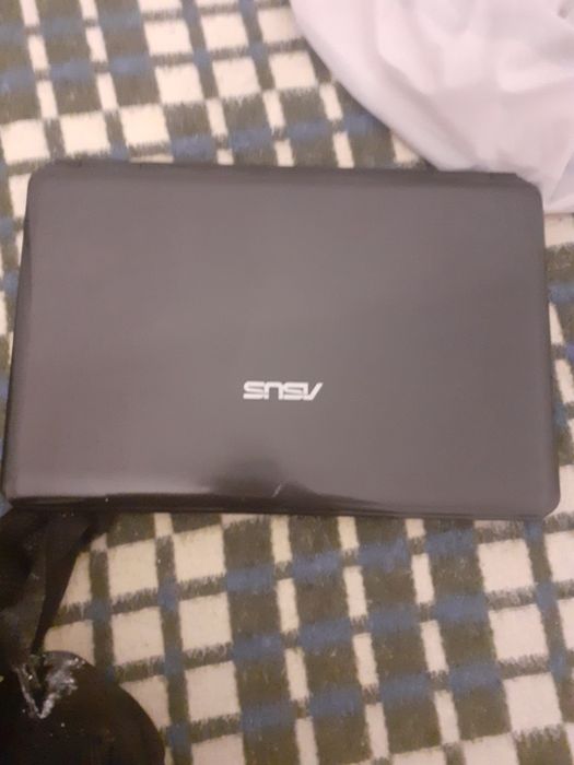Vendo asus usado