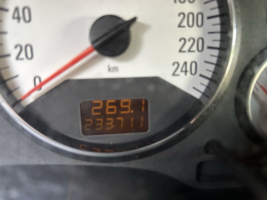 Opel zafira opc 2.0 turbo 199ps