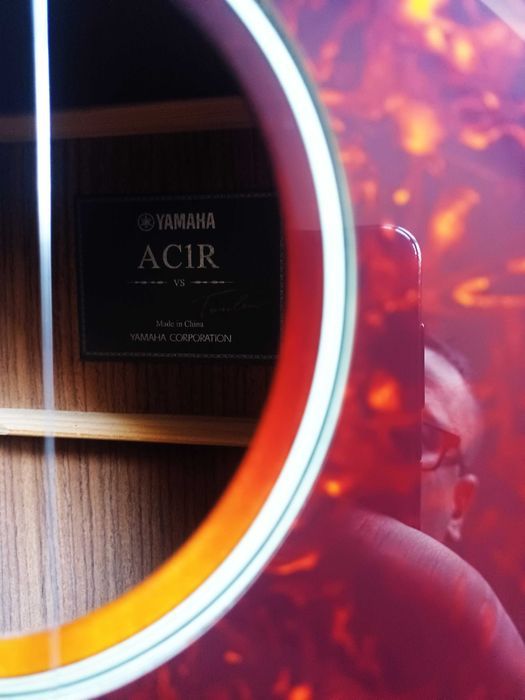 Gitara Elektro-Akustyczna Yamaha AC1R II TBS