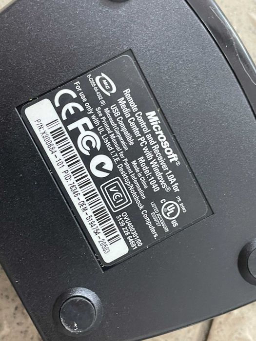 Microsoft, model 1040 media center remote control 1.0A