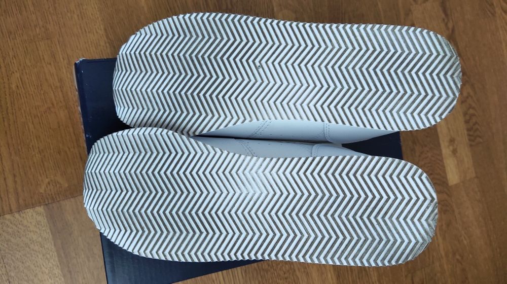 Жіночі кросівки Fila Machu, оригінал, розмір 37,5