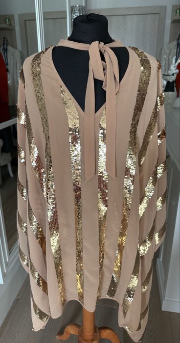 Narzutka Twinset rozm. Uniwersalny- nowa