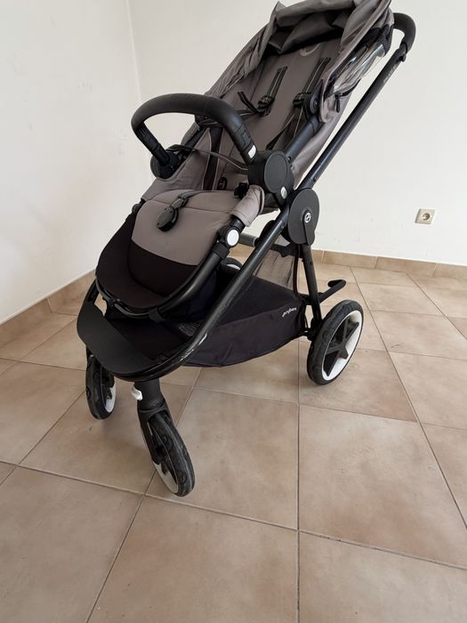 Carrinho Bebe Cybex Balios M – Preto/Cinzento – 140€