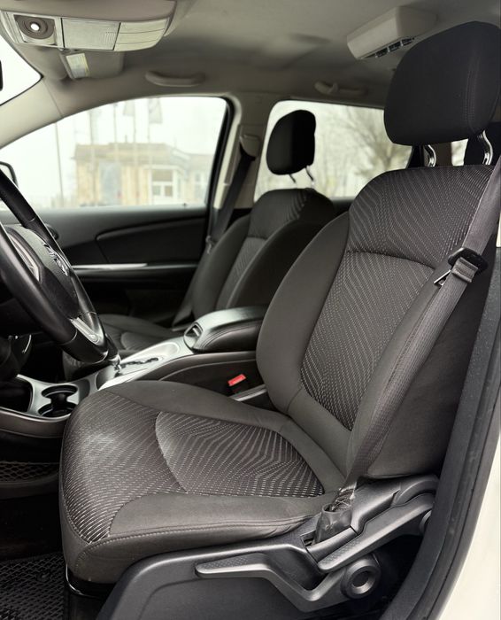 Dodge Journey 3.6 бензин 4WD 7 мест