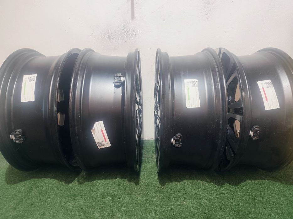 Felgi aluminiowe OE Mazda CX60 CX80 5x114.3 7.5J 20" Et45 TPMS