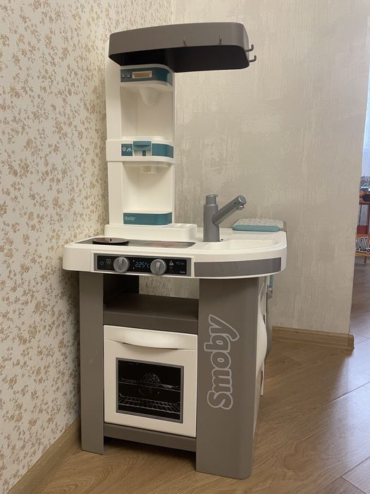 Дитяча кухня гарний стан