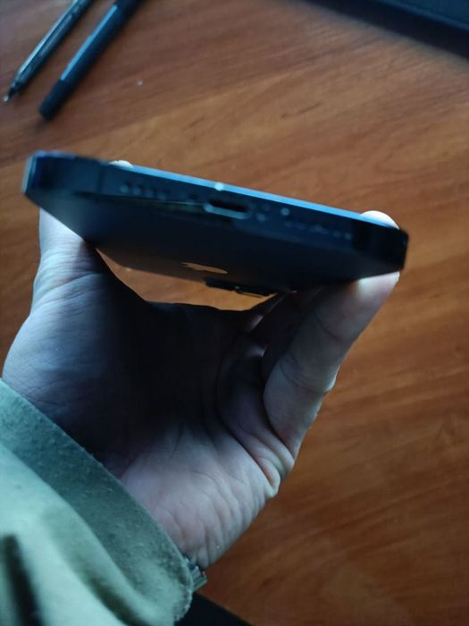 Продам айфон 12 pro max 128gb