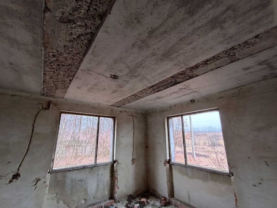 Продаж великого 3-х поверхового будинку, с. Лішня, 3км. до Дрогобича!