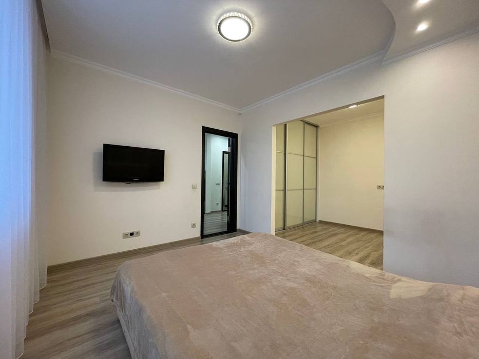 Здається квартира ЖК Софія Боголюбова 12