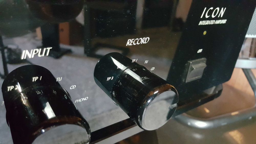 Wzmacniacz integra Sac Icon akrylowy bardzo ładny