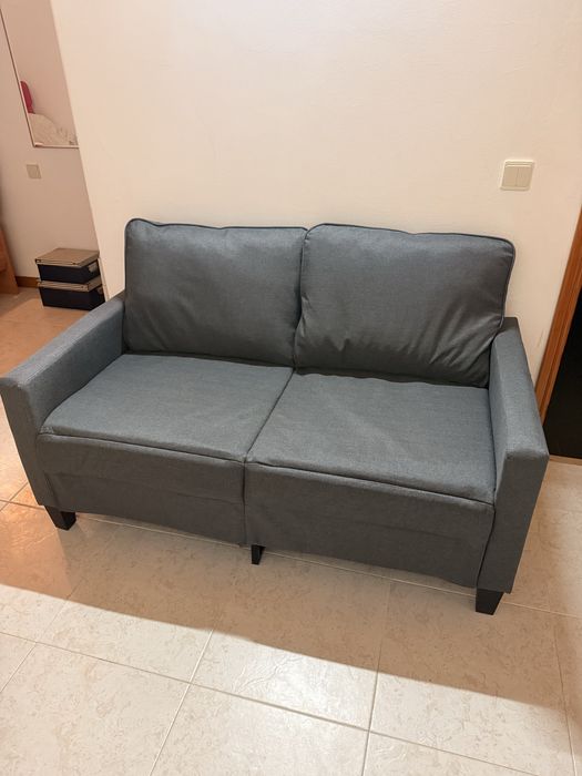 Sofá 2 lugares cinza novo