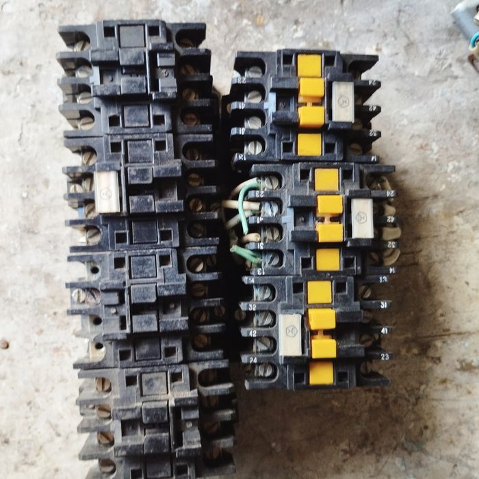 Магнітний пускач ПМЛ-110004В і проміжне реле РПЛ-122  на 110, 380, 36 вольт