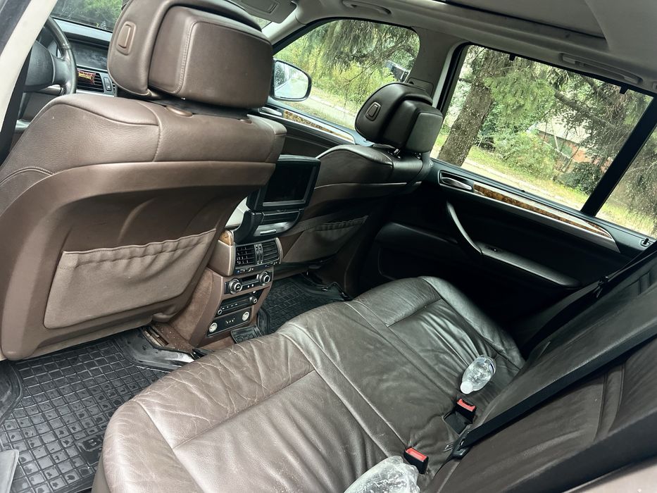 BMW X5 E 70 3 л бензин
