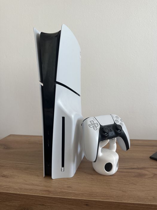 Playstation 5 slim 1TB com jogos