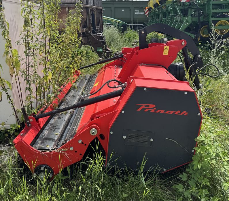 Універсальна фреза PRINOTH RFL700