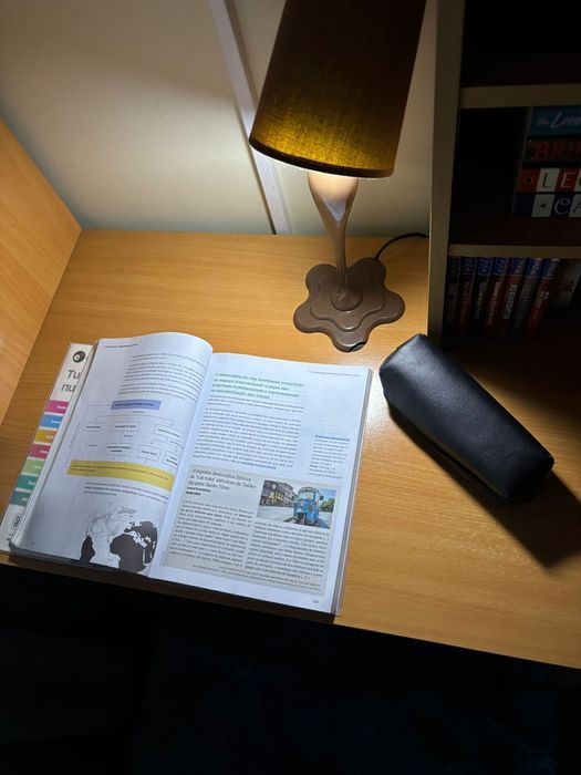 Escrivaninha como nova