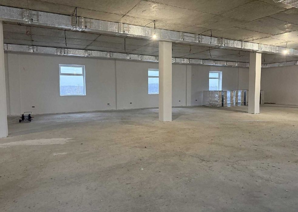 Здається комерційне приміщення на вул. Тиврівське шосе