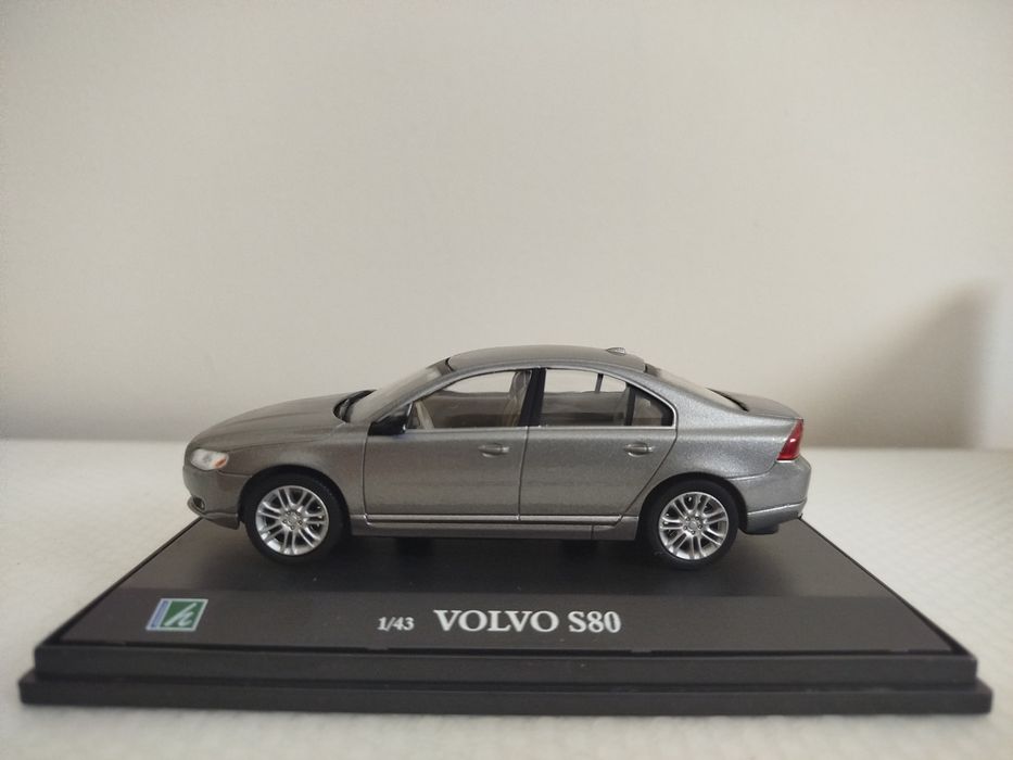 Miniatura Volvo S80 Nova 1/43
