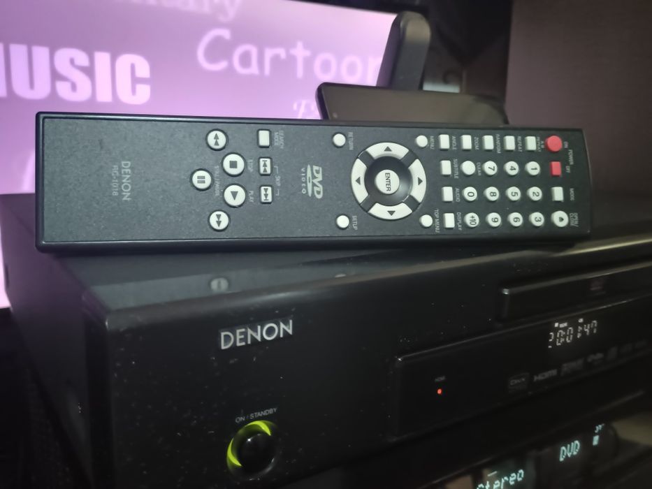 DENON  DVD -1740 black MP3 HDMI.