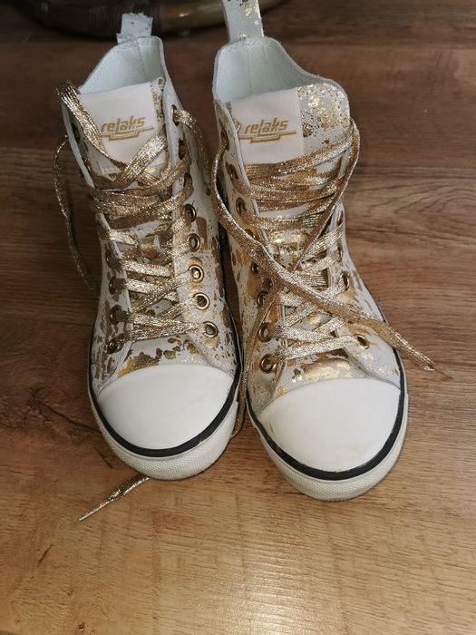 Buty trampki złote Relaks r. 36