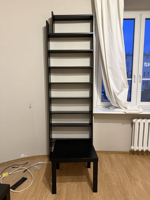 Półki oraz stoliki