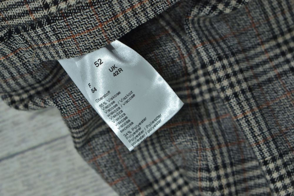 Digel Casual Elegancka Kamizelka W Kratkę Garniturowa 52